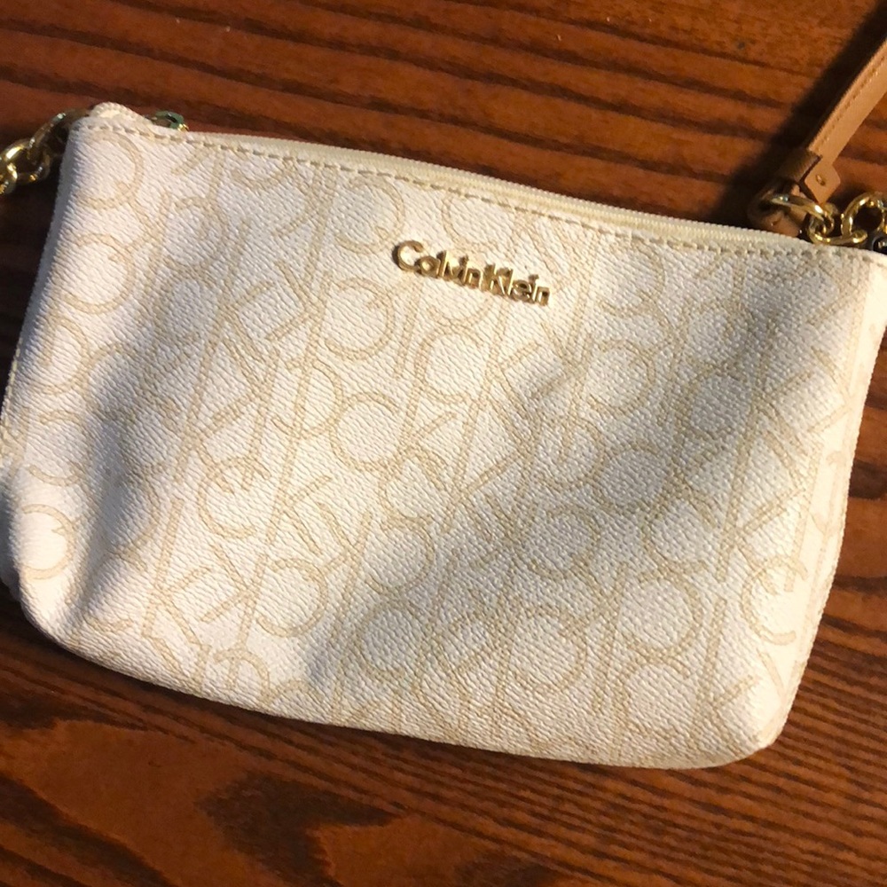 Calvin Klein crossbody